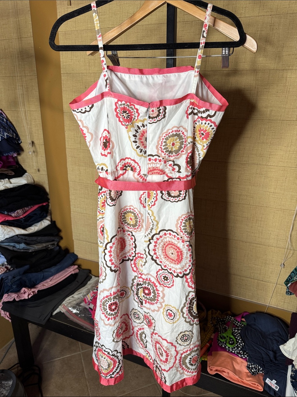 Dressbarn Medallion Floral Sundress Size 10 Cotton A-Line Ribbon Belt - Picture 7 of 12